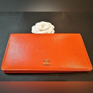 GUC Orange Chanel Wallet